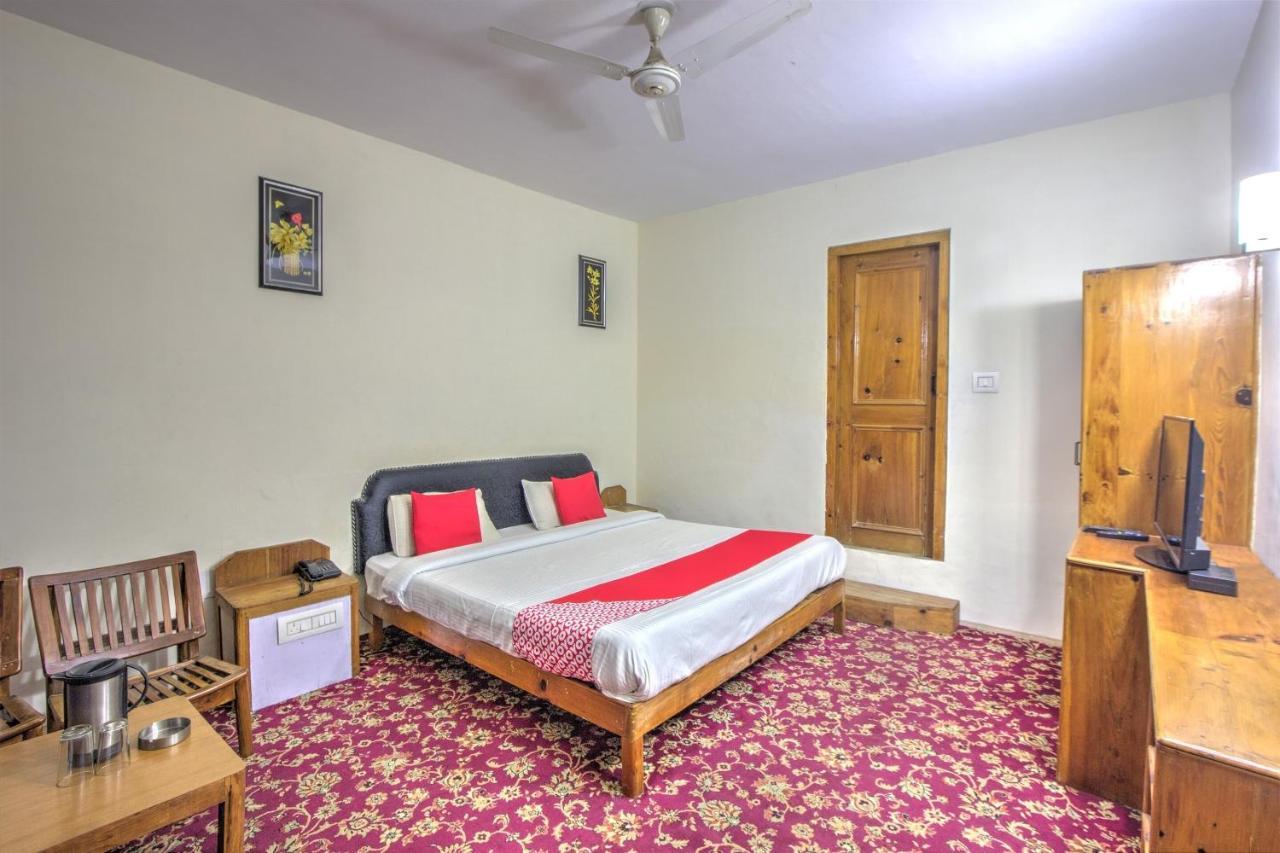 Capital O Shishamaati Hotel Kullu Ngoại thất bức ảnh