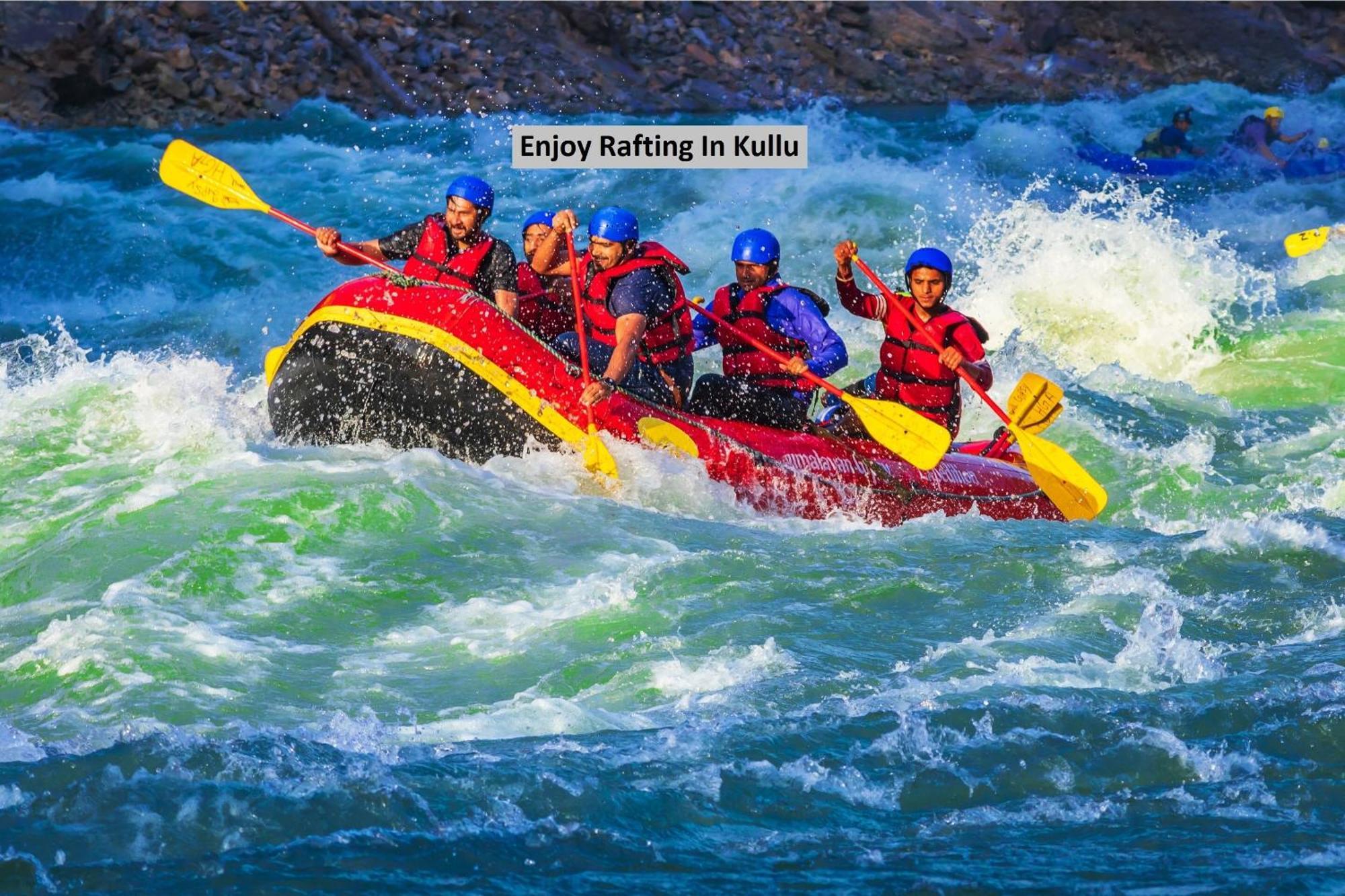 Capital O Shishamaati Hotel Kullu Ngoại thất bức ảnh